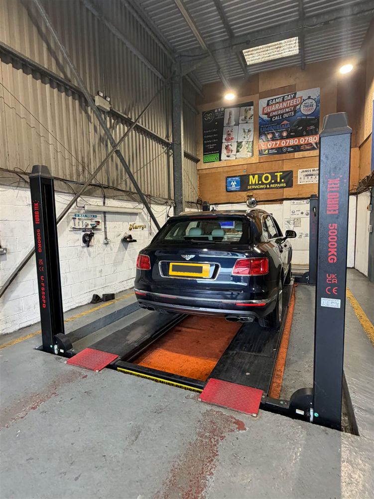 Car on the MOT ramp
